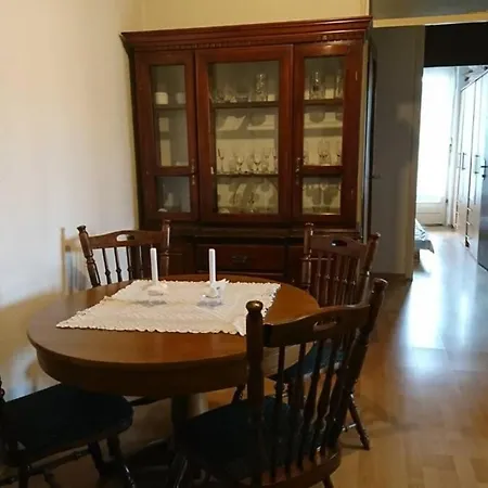 Whole Sarajevo For 8 Ppl Hrasnica